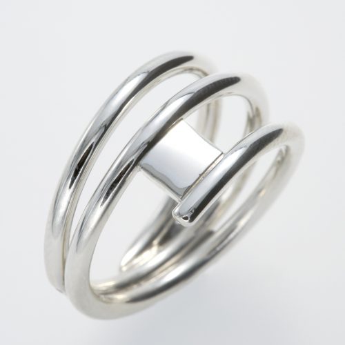 Silver ring with square