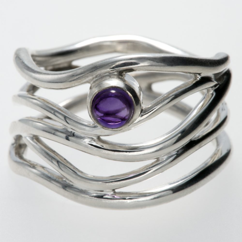 Silver ring "Wave" with amethyst - Image 2