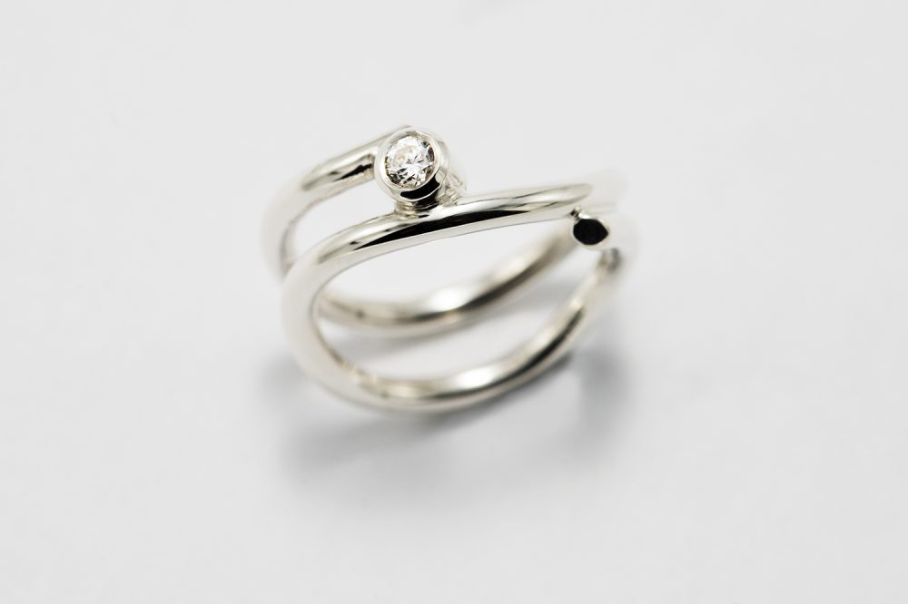 Silver ring with cubic zirconium