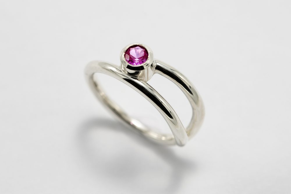Silver ring with cubic zirconium